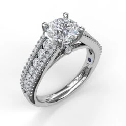 FANA Tapered Shared Prong Engagement Ring Setting
